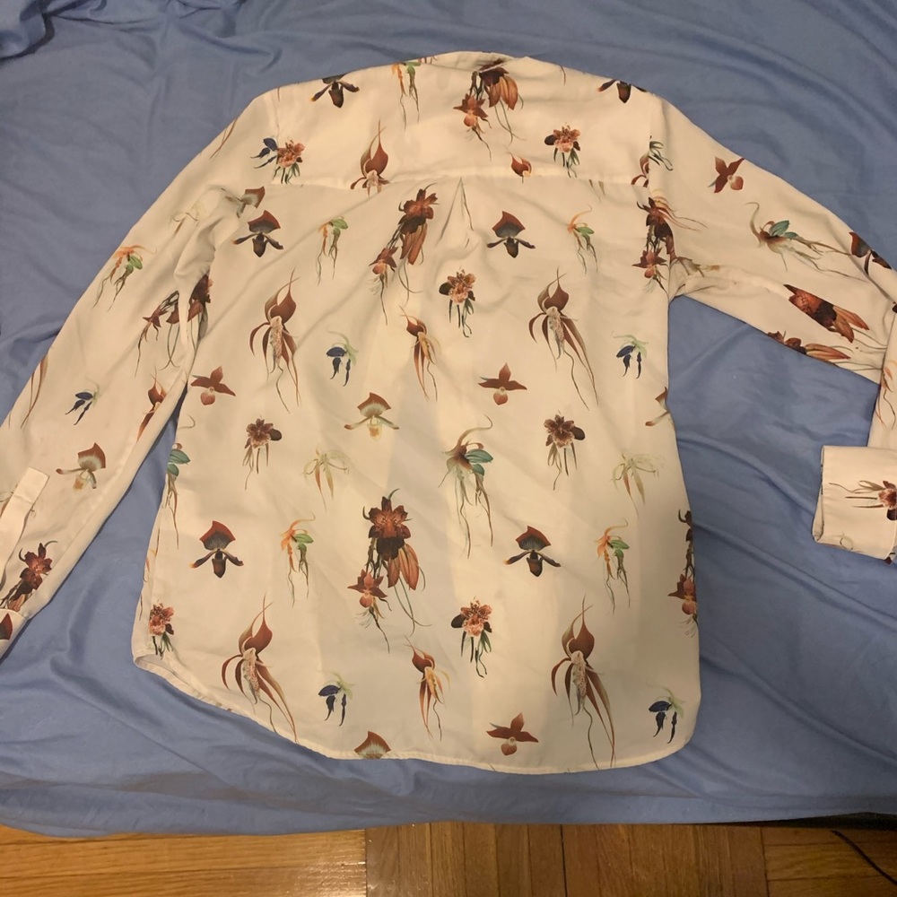 Fun button down blouse - Picture 3 of 4
